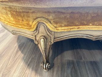 Beautiful Love seat