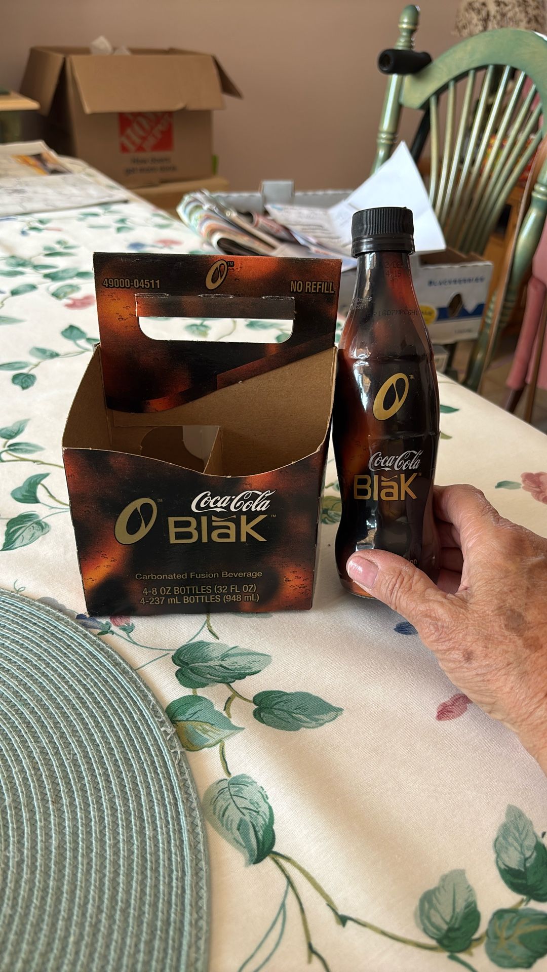 Coca Cola Black 4 Pack Cardboard Box With One Bottle Of Soda
