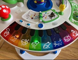 Baby Einstein Walk Around Discovery Activity Center