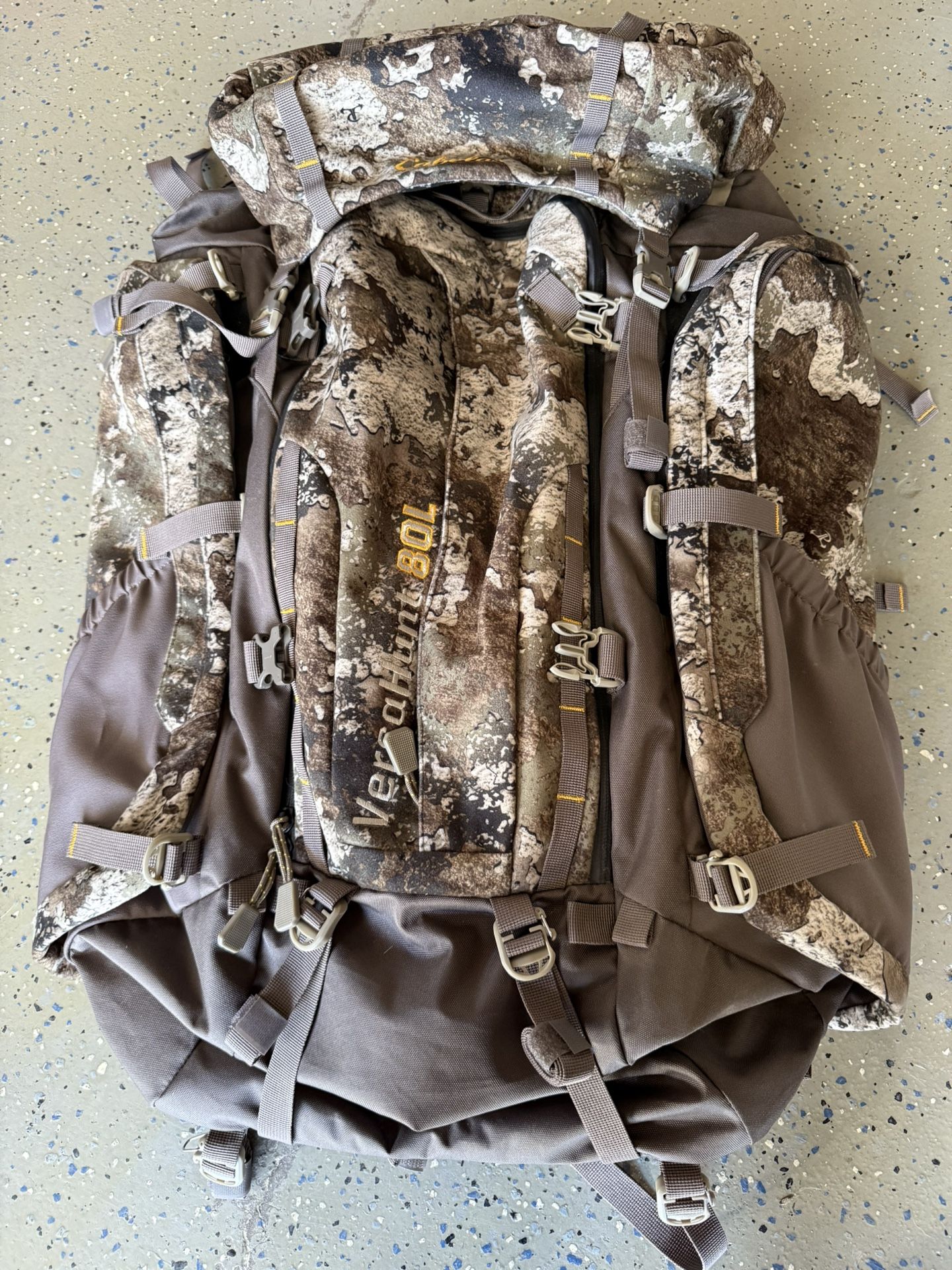 Cabelas Versa Hunt 80L