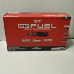 Milwaukee 2566-22 M12 Fuel 1/4 in Hi-Speed Ratchet Kit - Red