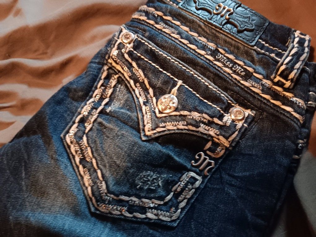 Brand New Never Worn Miss Me Jeans Size25,All Products : American Fashion Style Bags On Sale