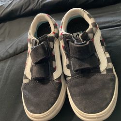 Autism Vans Shoe 20 Dollars 
