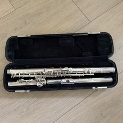 Yamaha Flute ( YFL-200AD)