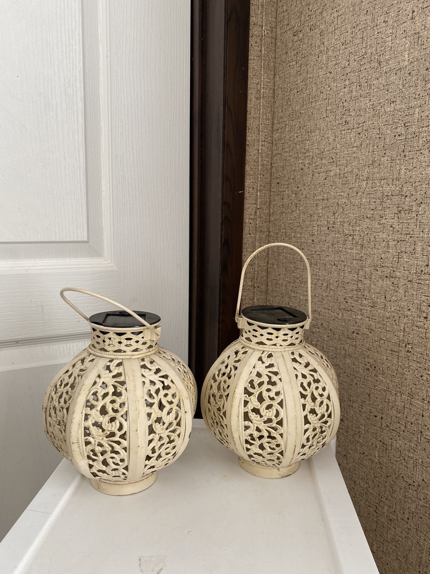 Solar Garden Lamps 2 X $8