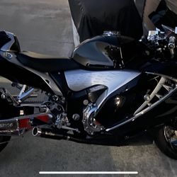 2022 Hayabusa With 2 Original Miles