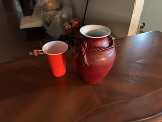 Porcelain Vase $10.00