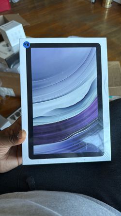 Brand New 15 Inch Tablet With Keyboard