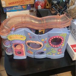 Littlest Pet Shop With Pets