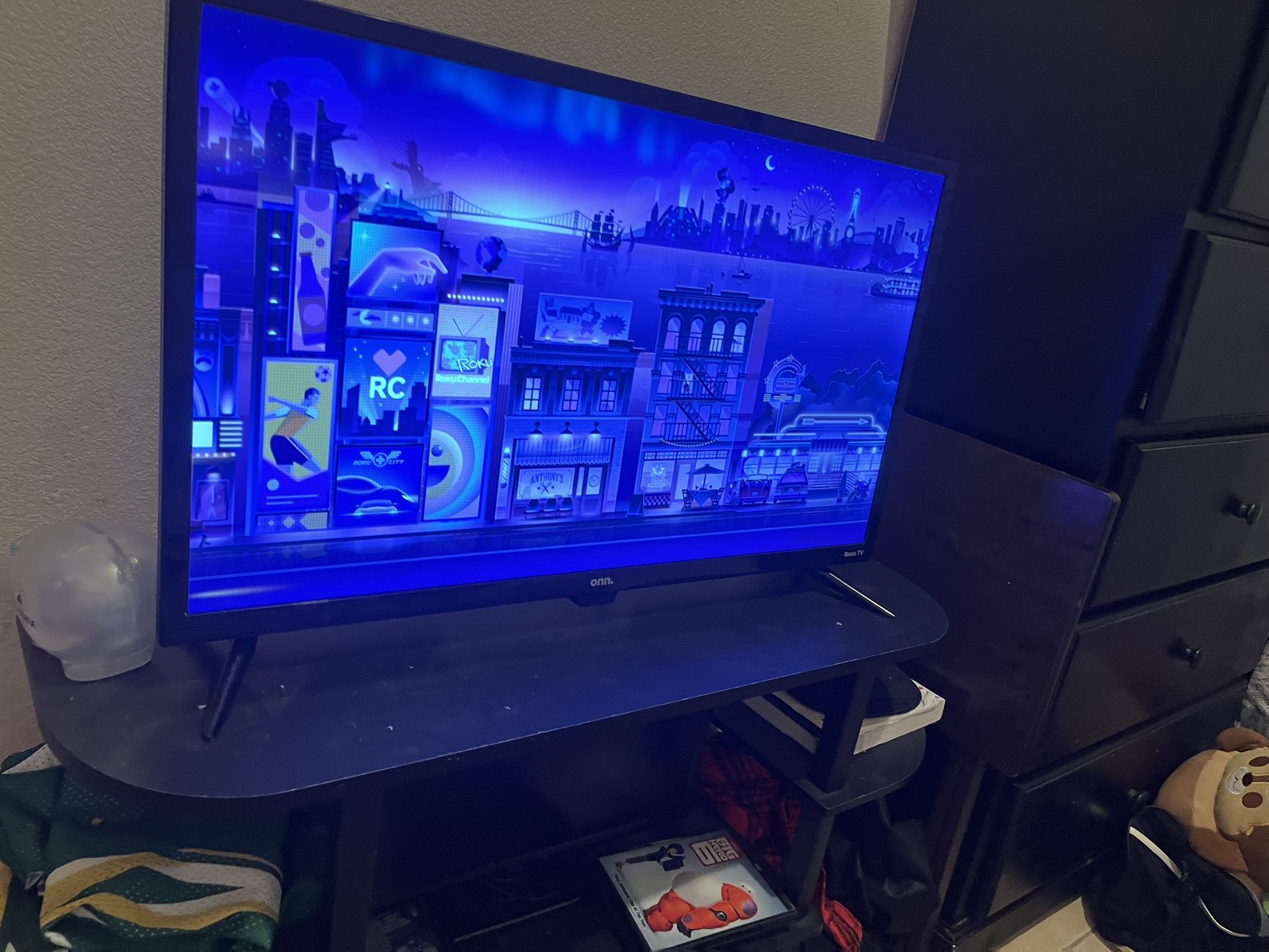 32’ Onn Roku TV