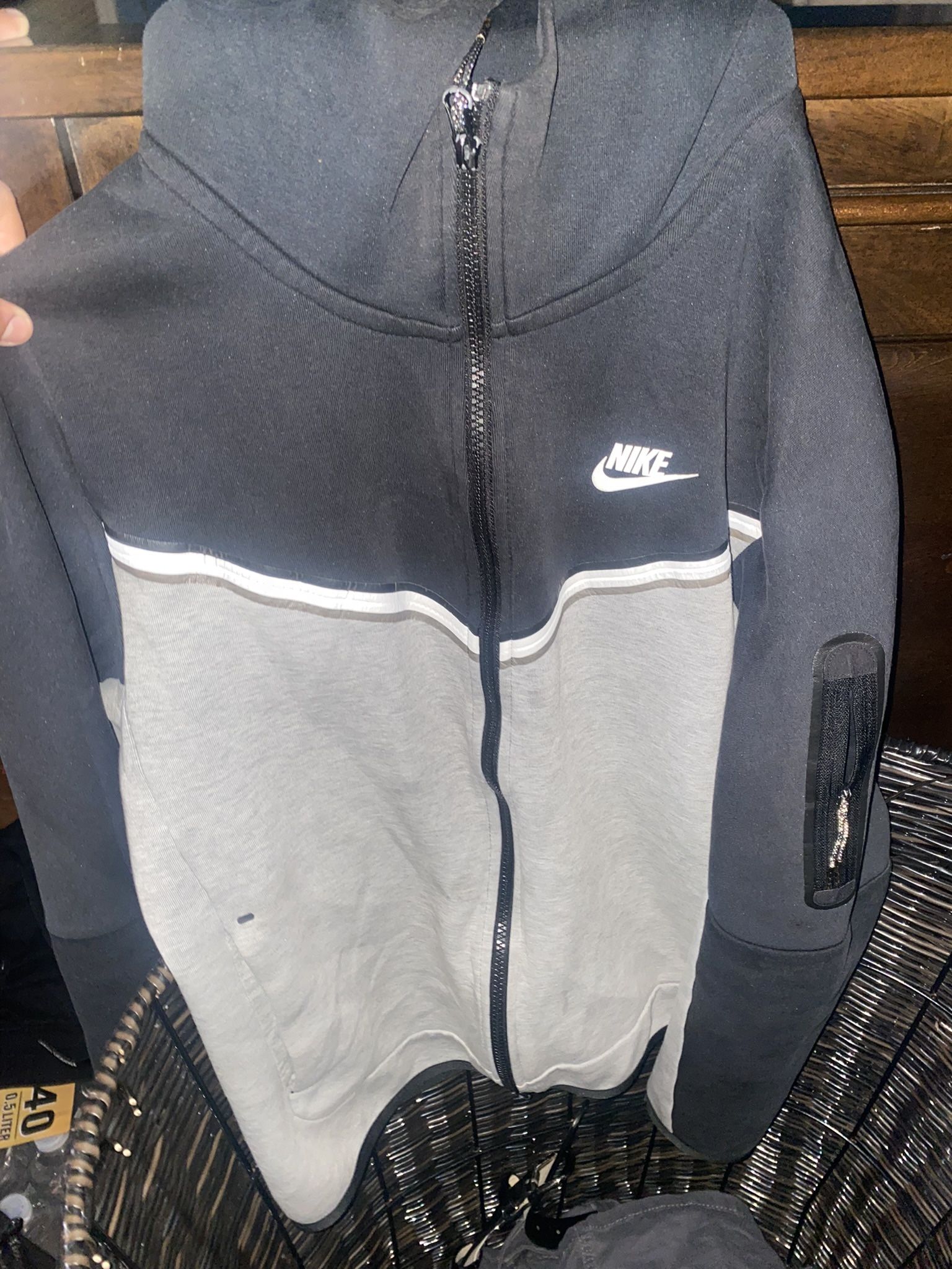 Grey Black Nike Tech for Sale in Brooklyn, NY - OfferUp