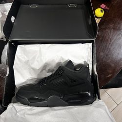 Jordan 4 Black cat