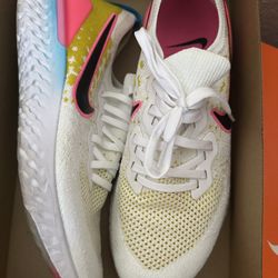 Nike Epic React Flyknit