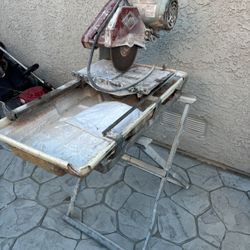 Tile Saw With Stand 