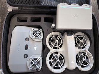 DJI Neo Fly More Combo with accessories