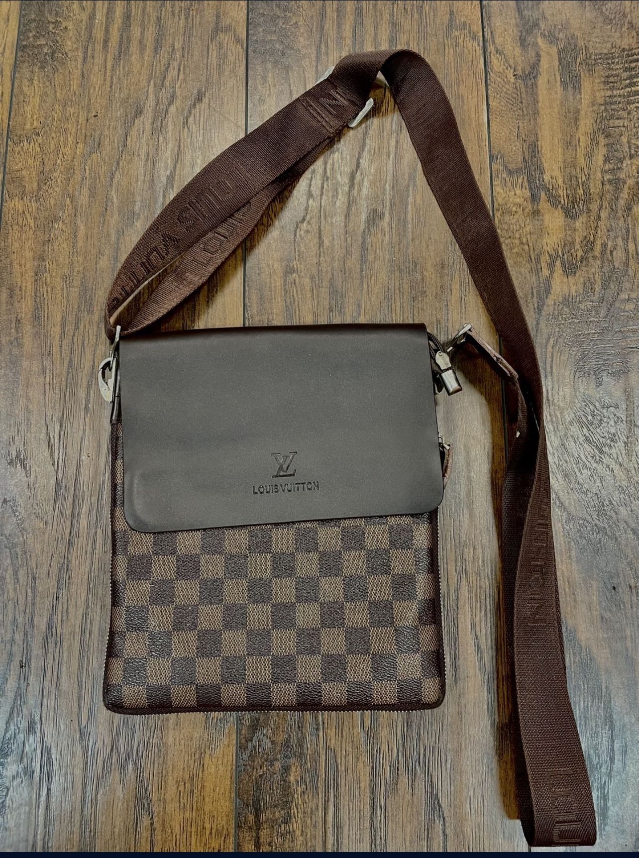 100% Genuine Leather Bag