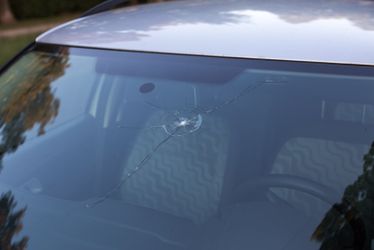FREE WINDSHIELD REPLACEMENT