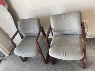 Set Of 3 Office Chairs 
