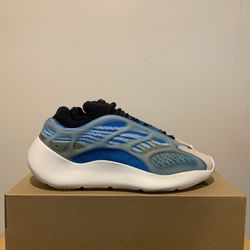 Yeezy 700 V3 Azareth