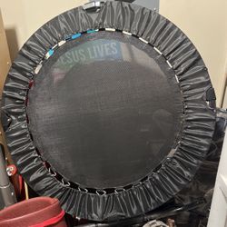 Mini Trampoline With Handle