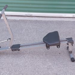 Rowing Machine 