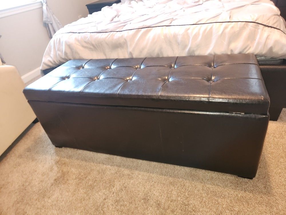 Storage Chest 