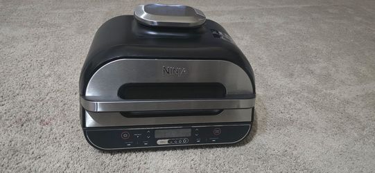 Ninja XL indoor grill/air fryer