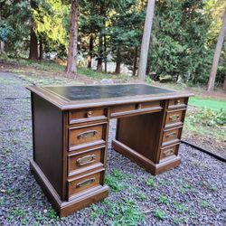 Desk Sligh Furniture