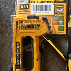 New Dewalt 5 In 1 Multi Tracker Stapler And Brad Nailer 