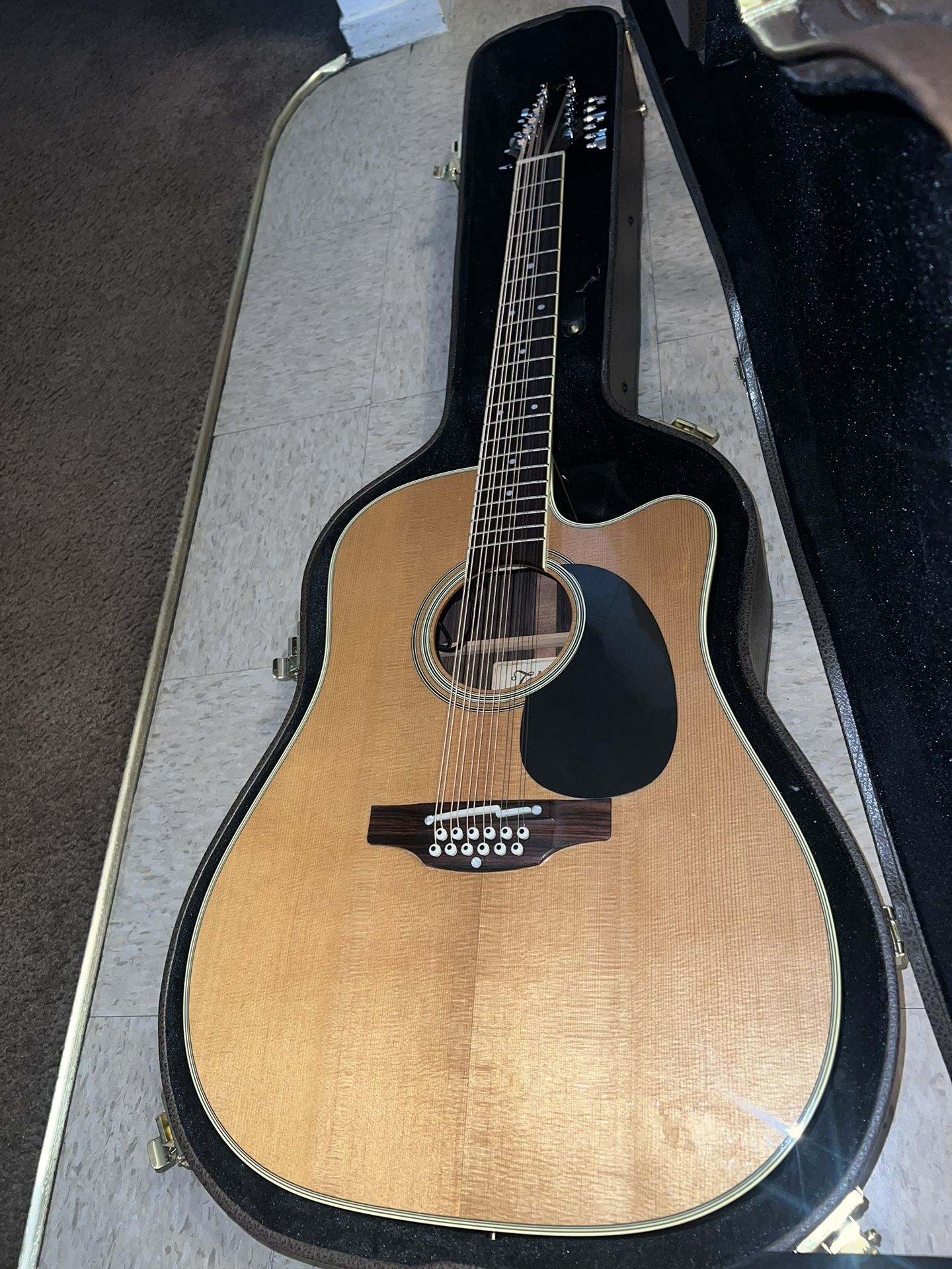 Takamine EF400SC TT 12-String Guitar