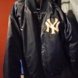 New York's Yankees Jacket Classic 40 Bucks And It's Yours Xl Size (contact info removed)