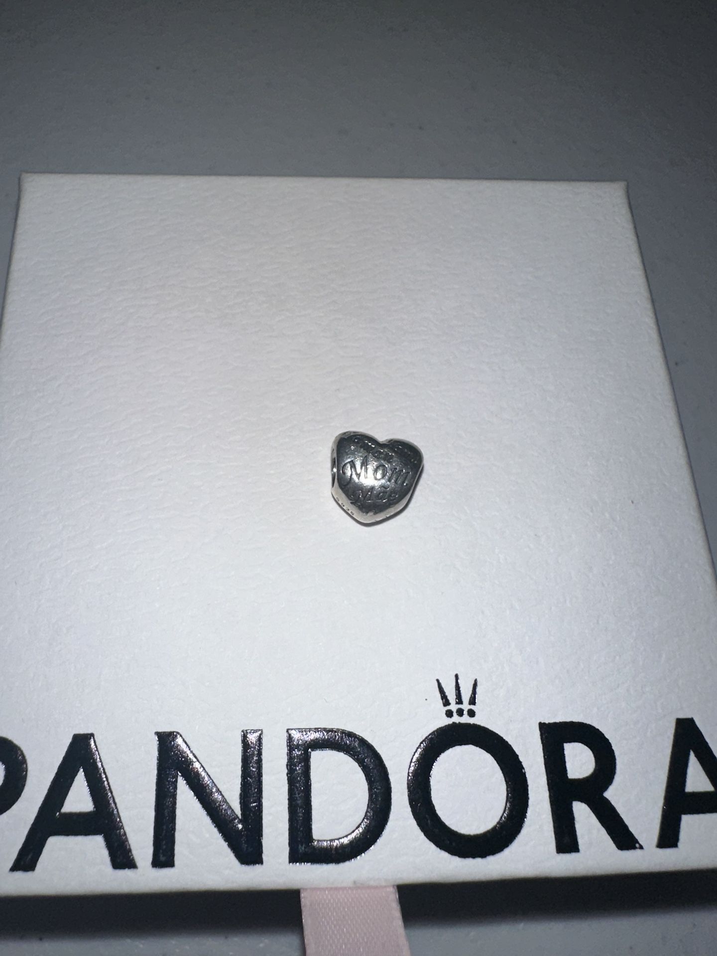 Pandora 925 Sterling Silver ALE Bead Charm Mothers Heart