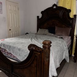 4 Piece Solid Cherry Wood Furniture 