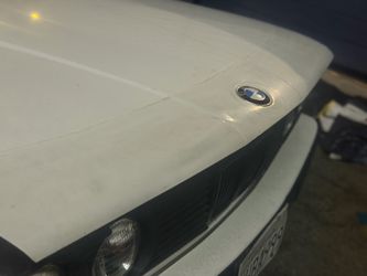 Bmw E30 hood