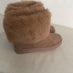 Women’s  Boots Size 11
