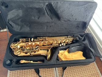 HERCHE Superior Saxophone