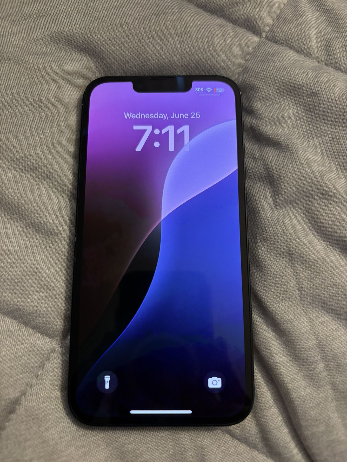 iPhone 13