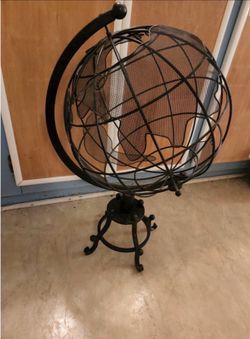 Vintage 24” LARGE METAL HOME DECOR GLOBE