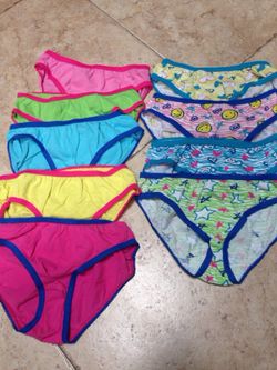 9 little underwear size 6