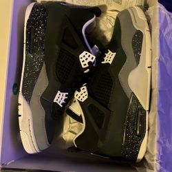 Jordan 4 Fear Size 10.5 