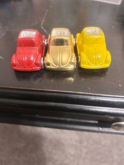 Vintage Xanadu clock cars