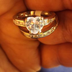 Gorgeous Women Heart Shaped ❤️ Wedding Engagement Rings Set Size 8