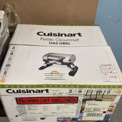 Cuisinart Petite Gourmet Portable Tabletop Gas Grill