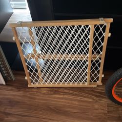 dog or kid gate