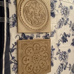 Tin Matching Pictures