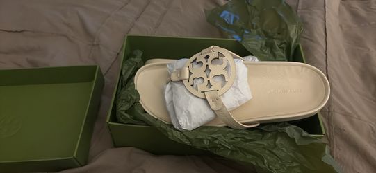 Brand new tan Tory Burch sandals