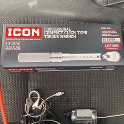 Icon  Professional, Compact, Click Type Pork Wrench
