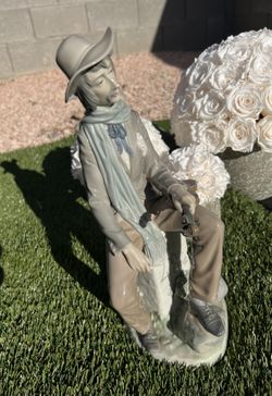 Lladro Violinist #4887 Wanderer Vagabond Traveler Hobo