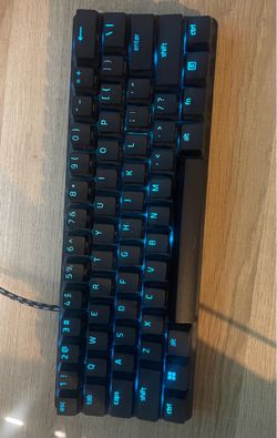 Mini razor keyboard