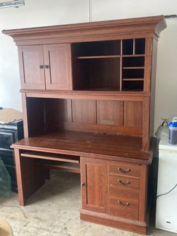 Full Size brown Computer Desk For your home  Office,  Bedroom, or garage
